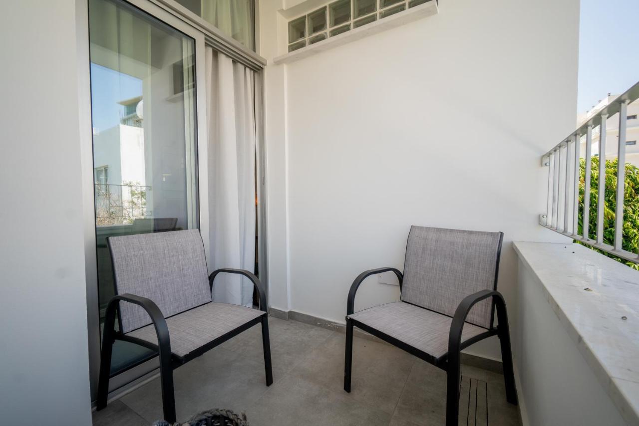 Kition City Apartments - Central Location Larnaca Buitenkant foto