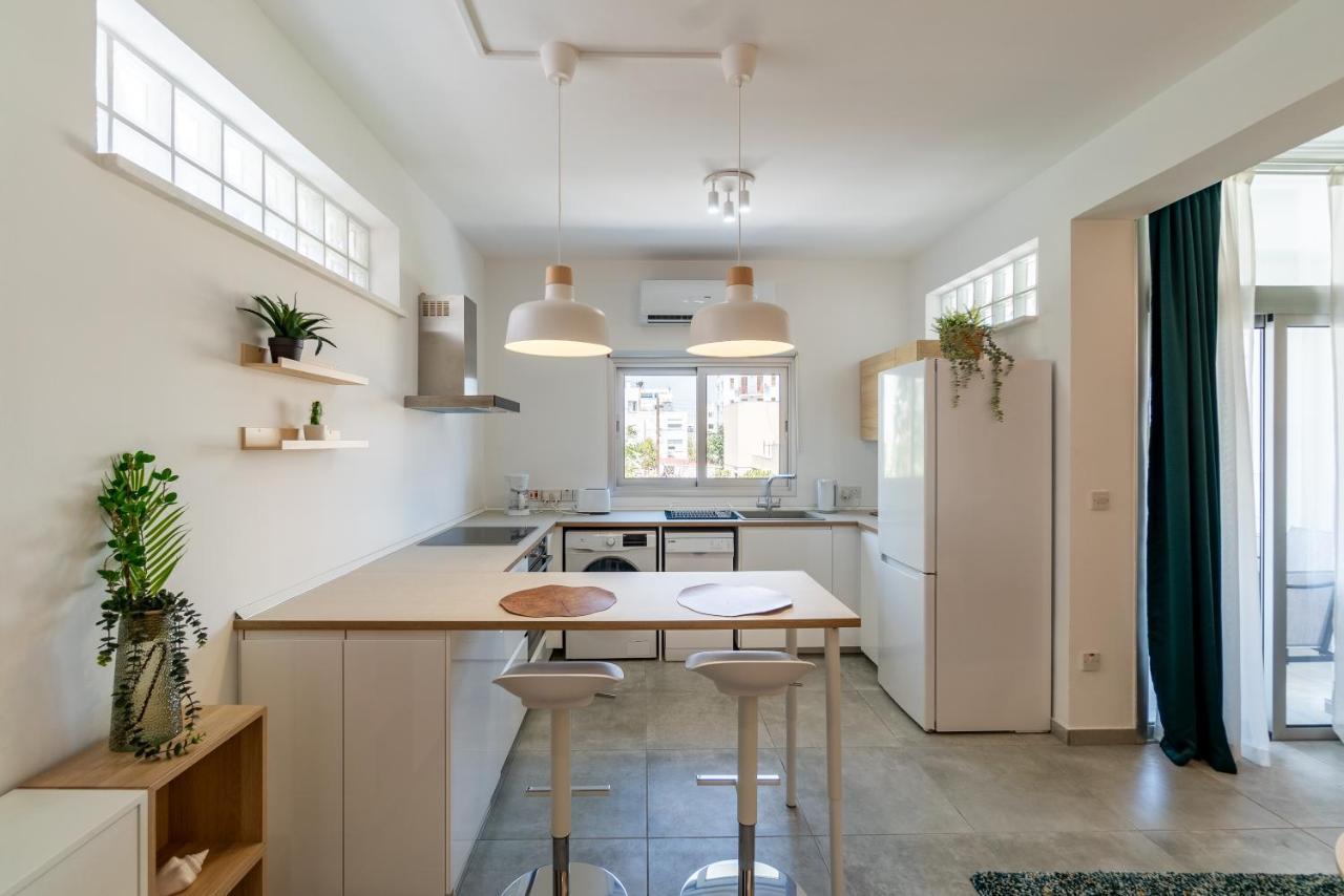 Kition City Apartments - Central Location Larnaca Buitenkant foto