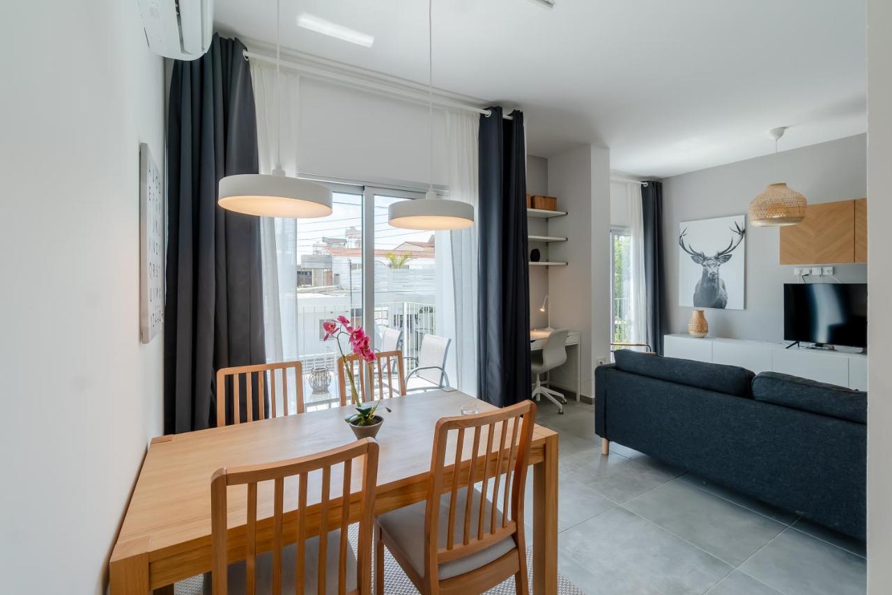 Kition City Apartments - Central Location Larnaca Buitenkant foto