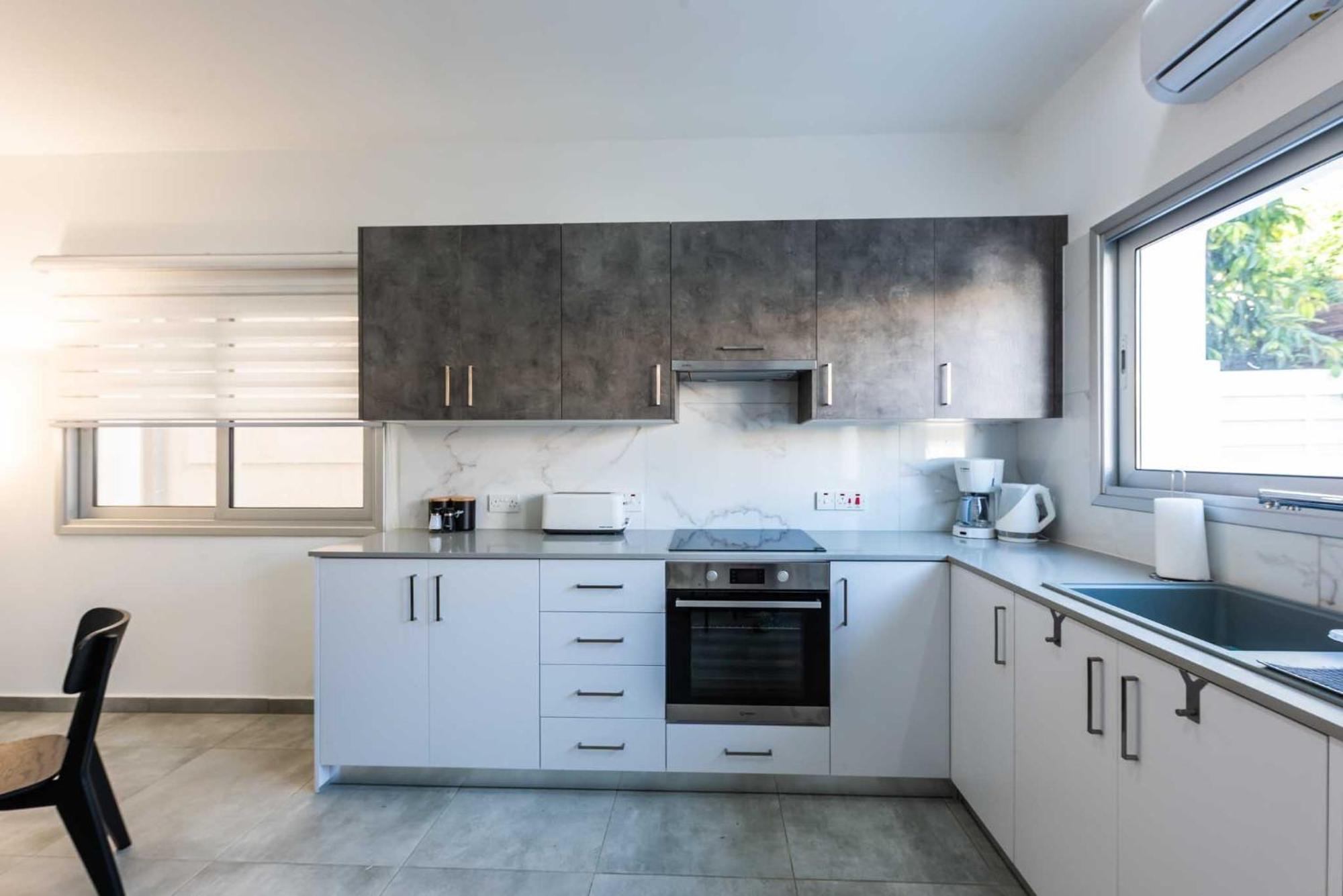 Kition City Apartments - Central Location Larnaca Buitenkant foto